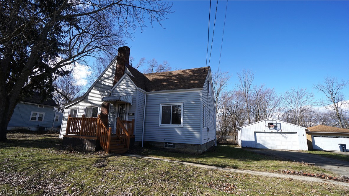 1448 Creighton Avenue