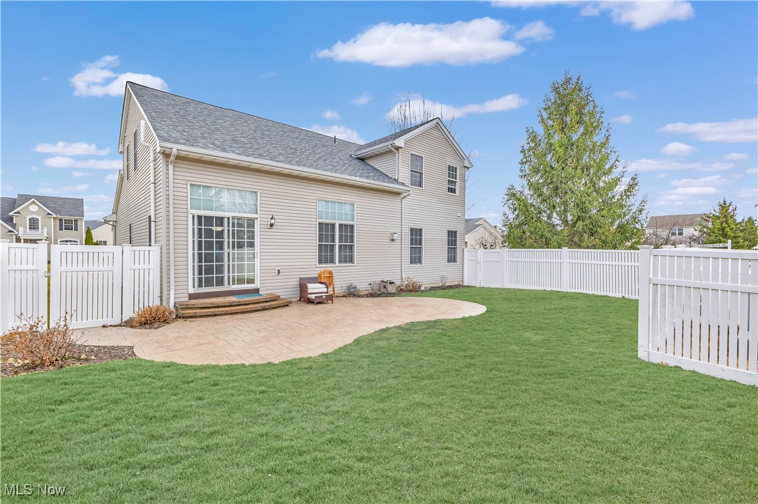 1422 Brooks Drive, Willoughby, Ohio image 31