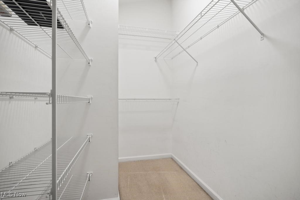 Medina, Ohio 44256, United States, 4 Bedrooms Bedrooms, ,3 BathroomsBathrooms,Residential,Pending,182820