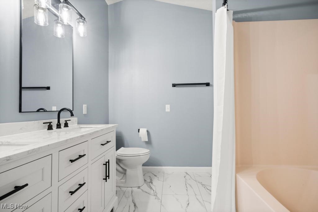 Medina, Ohio 44256, United States, 4 Bedrooms Bedrooms, ,3 BathroomsBathrooms,Residential,Pending,182820