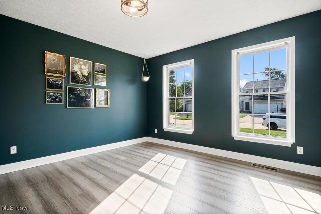 5758 Rosemont Way