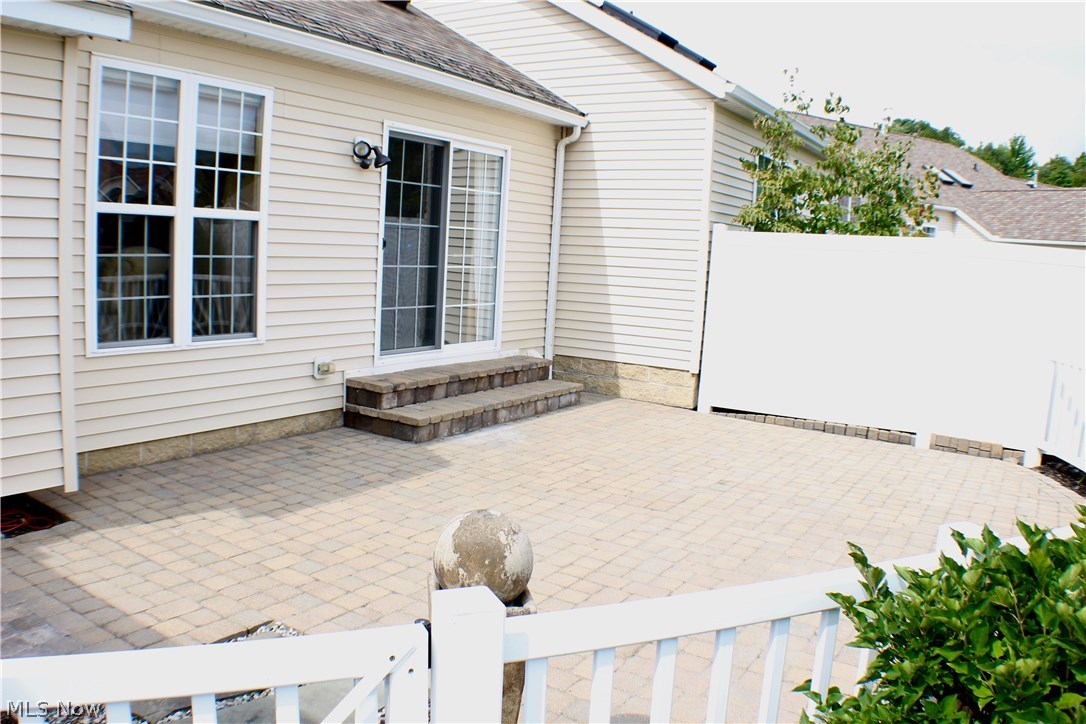 North Point at Hunters Crossing - Residential