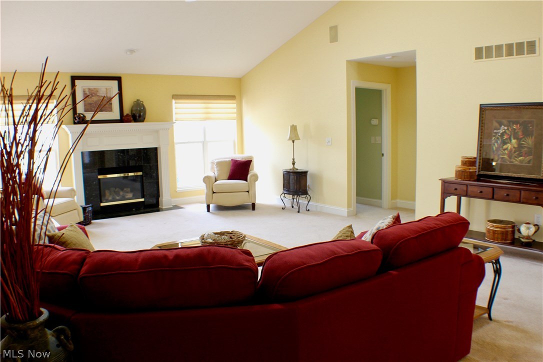 North Point at Hunters Crossing - Residential