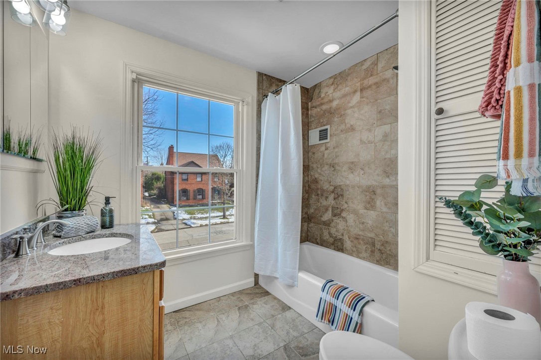 Rapid Transit Land Co - Residential