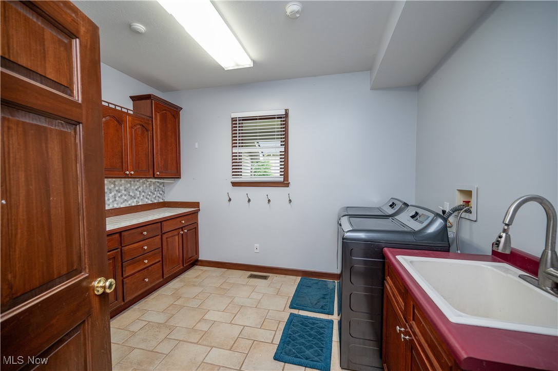 6904 Ruby Court, Austintown, Ohio image 22