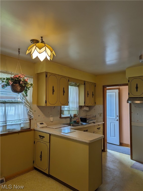 Dawn Cliff 01 - Residential