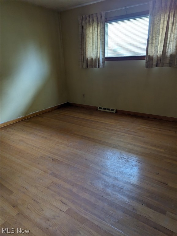 Dawn Cliff 01 - Residential