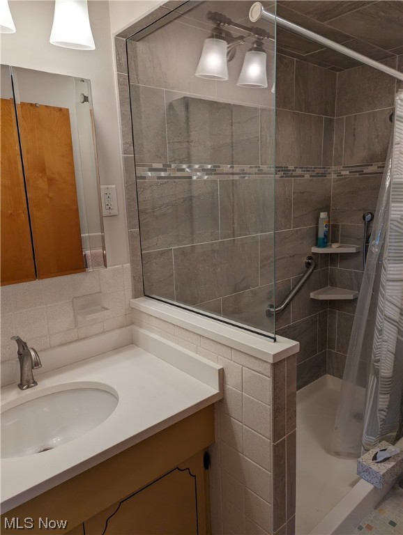 Dawn Cliff 01 - Residential