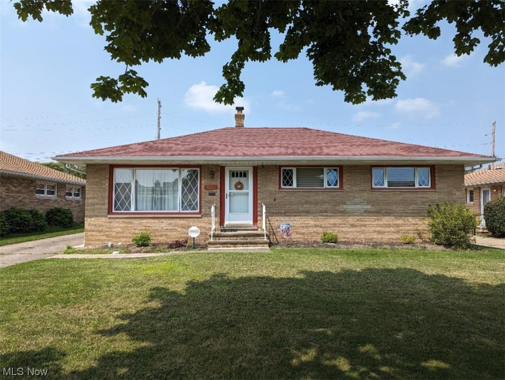 Dawn Cliff 01 - Residential