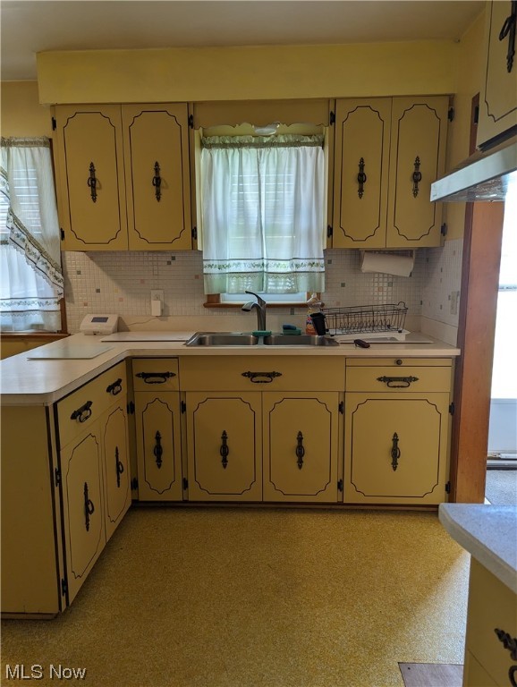 Dawn Cliff 01 - Residential