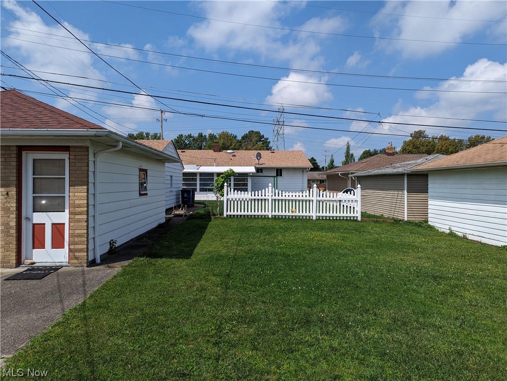 Dawn Cliff 01 - Residential