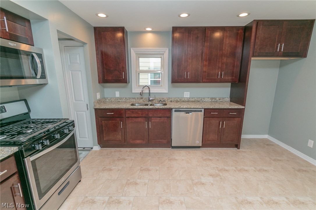 Elworthy-Helwick Cos Aberdeen - Residential