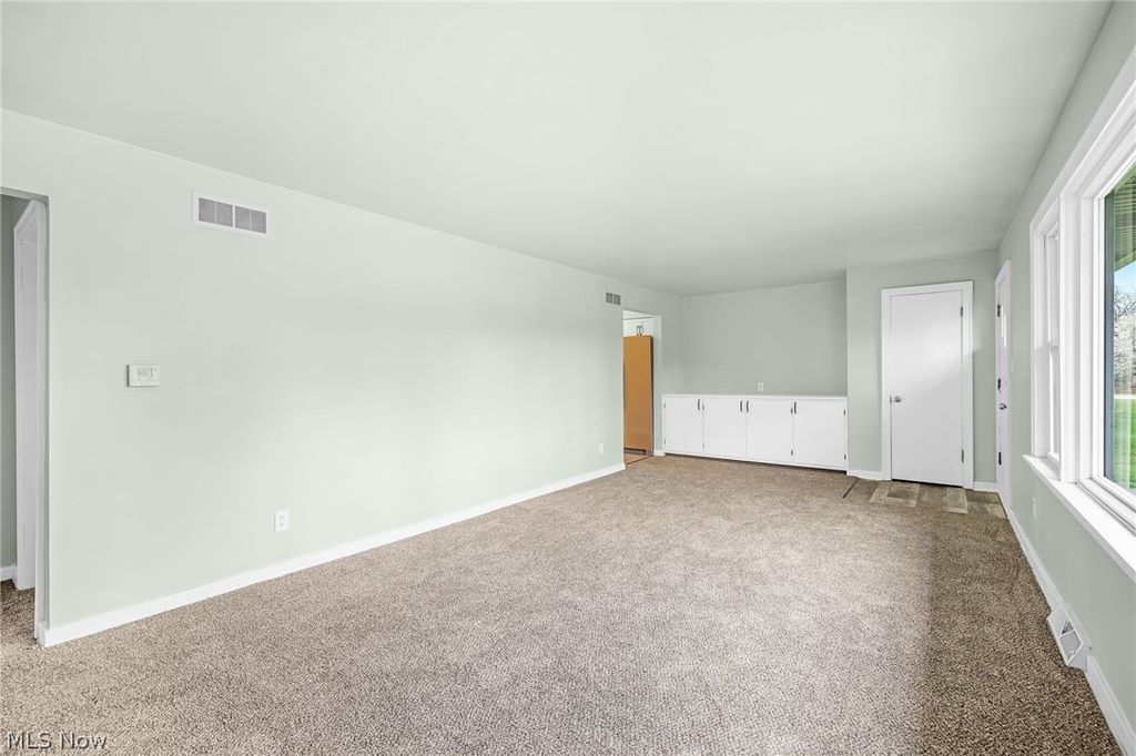 Photo of 4385 Rex Lake Drive, New Franklin, OH 44319 (MLS # 5199538)