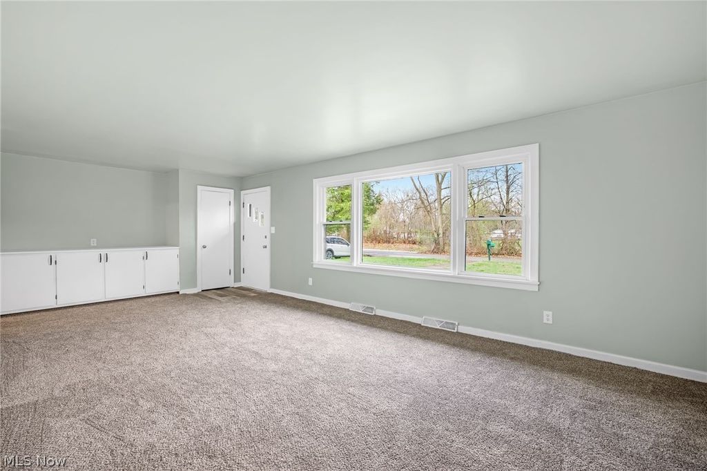 Photo of 4385 Rex Lake Drive, New Franklin, OH 44319 (MLS # 5199538)