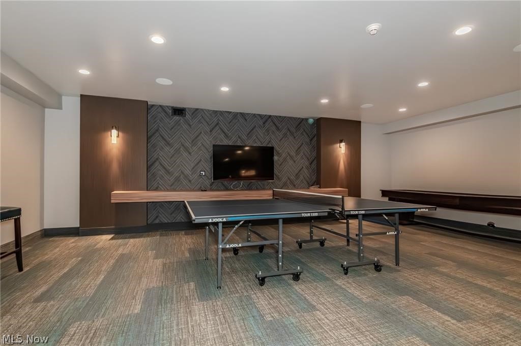 Carlyle Condo - Residential