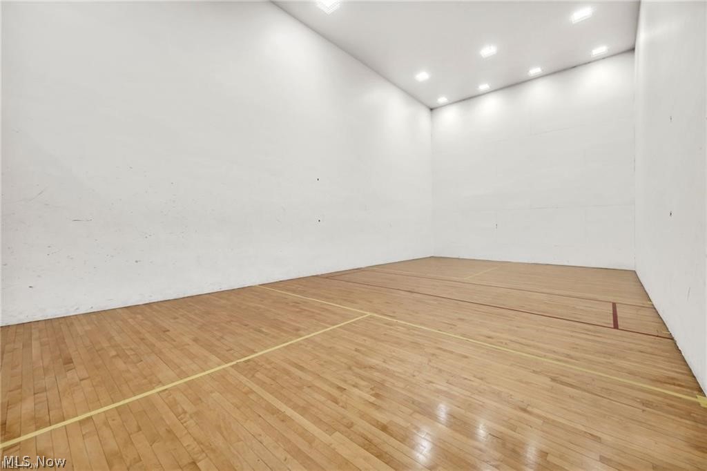 Carlyle Condo - Residential