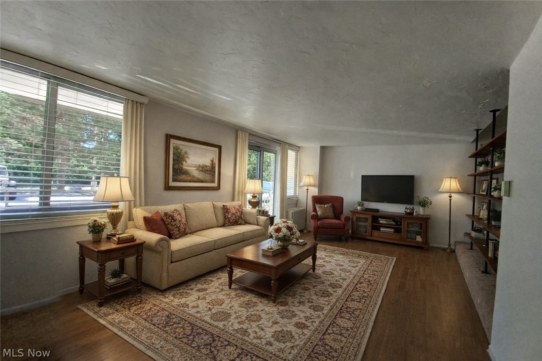 Carlyle Condo - Residential