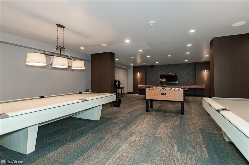 Carlyle Condo - Residential