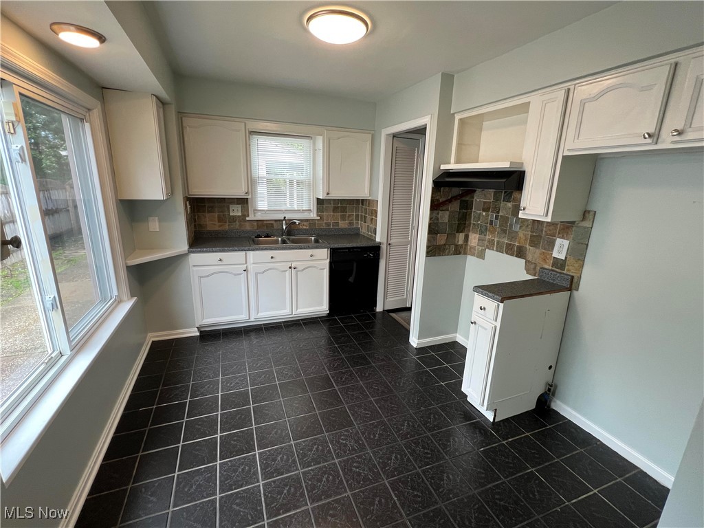 13303 Oak Park Boulevard, Garfield Heights, Ohio image 8