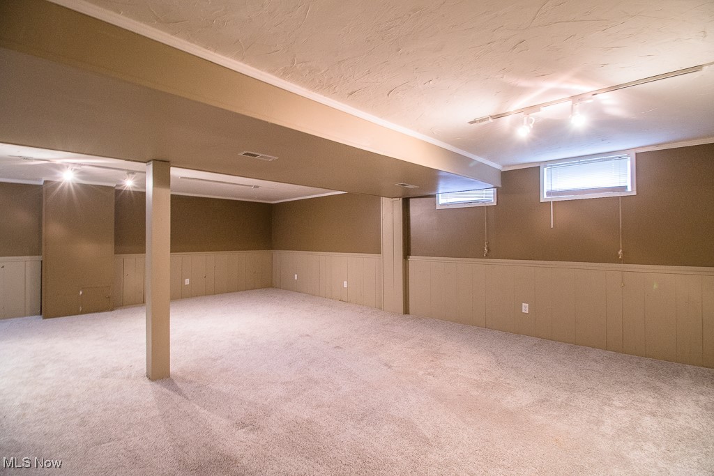 10393 Revere Court, Painesville, Ohio image 36