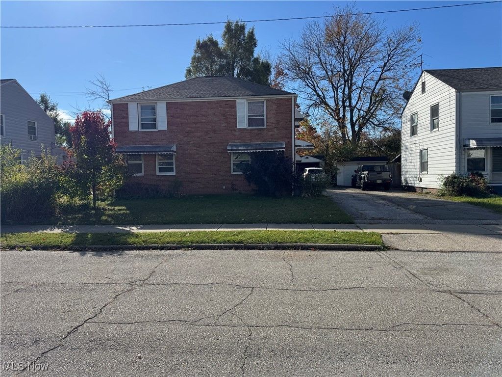 Photo of 14303 Tuckahoe Avenue, Cleveland, OH 44111 (MLS # 5168160)