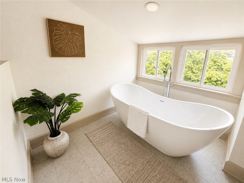 Cleveland Heights Realty Cos Forest - Residential