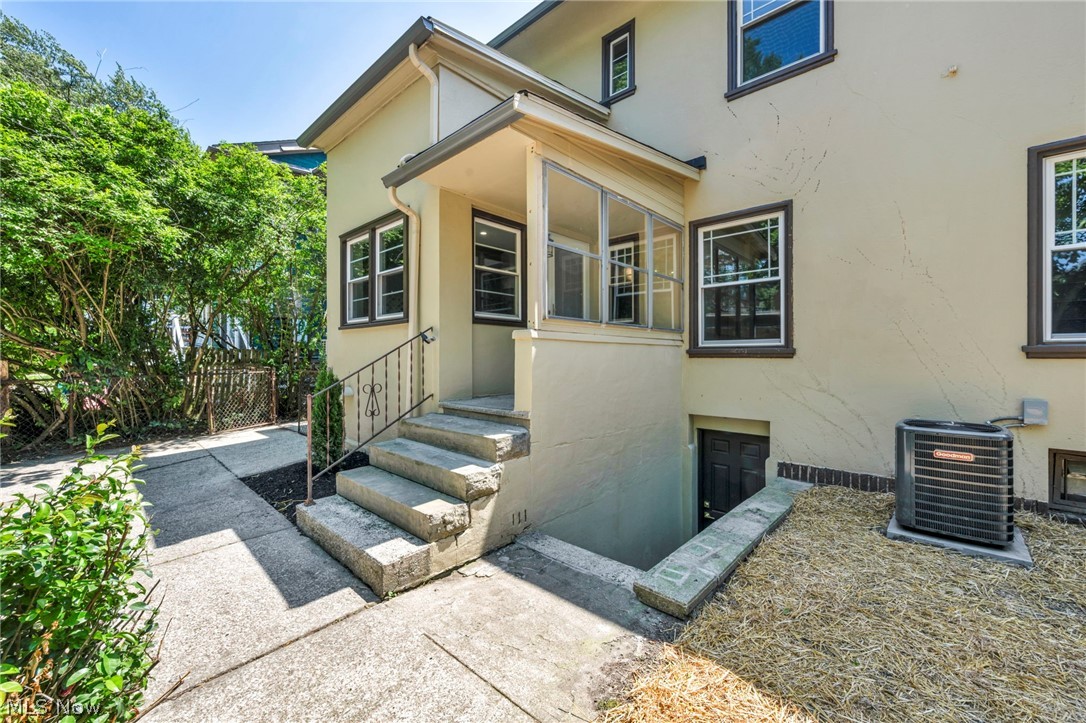 Cleveland Heights Realty Cos Forest - Residential