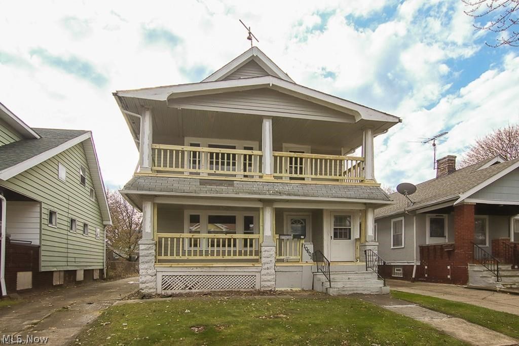 Photo of 10601 Linnet Avenue, Cleveland, OH 44111 (MLS # 5210886)