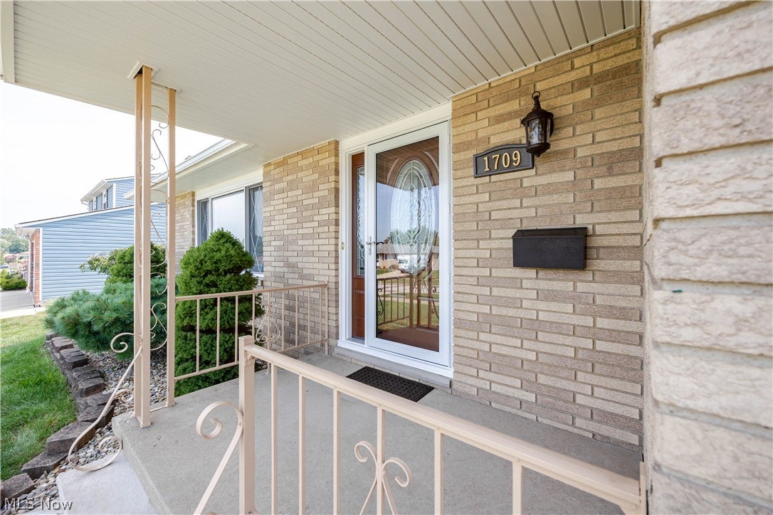 1709 Winchester Drive