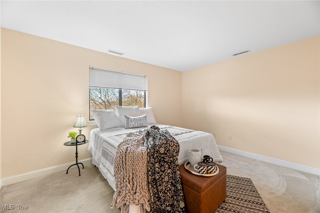 Enclave/Rosemont Rdg Condo Own - Residential