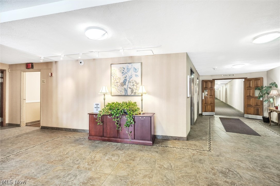 Lake House Condo - Residential