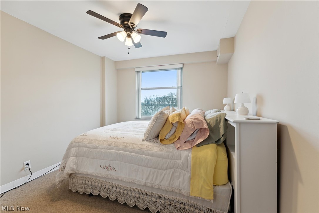 Lake House Condo - Residential