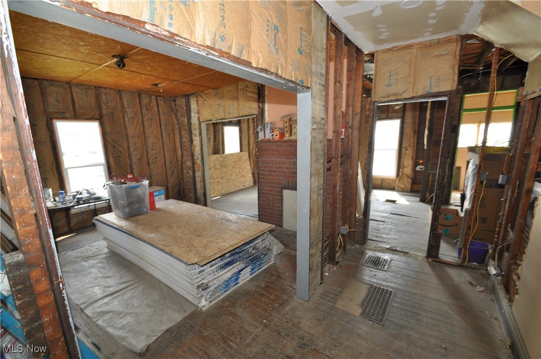 1337 Chestnut Street, Coshocton, Ohio image 2