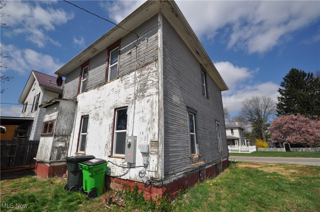 1337 Chestnut Street, Coshocton, Ohio image 40