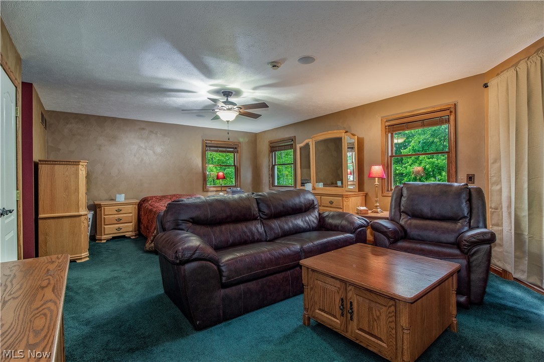 Hoover Estates - Residential