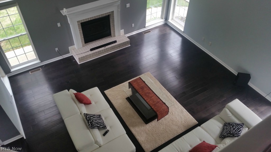 Macintosh Farm - Residential