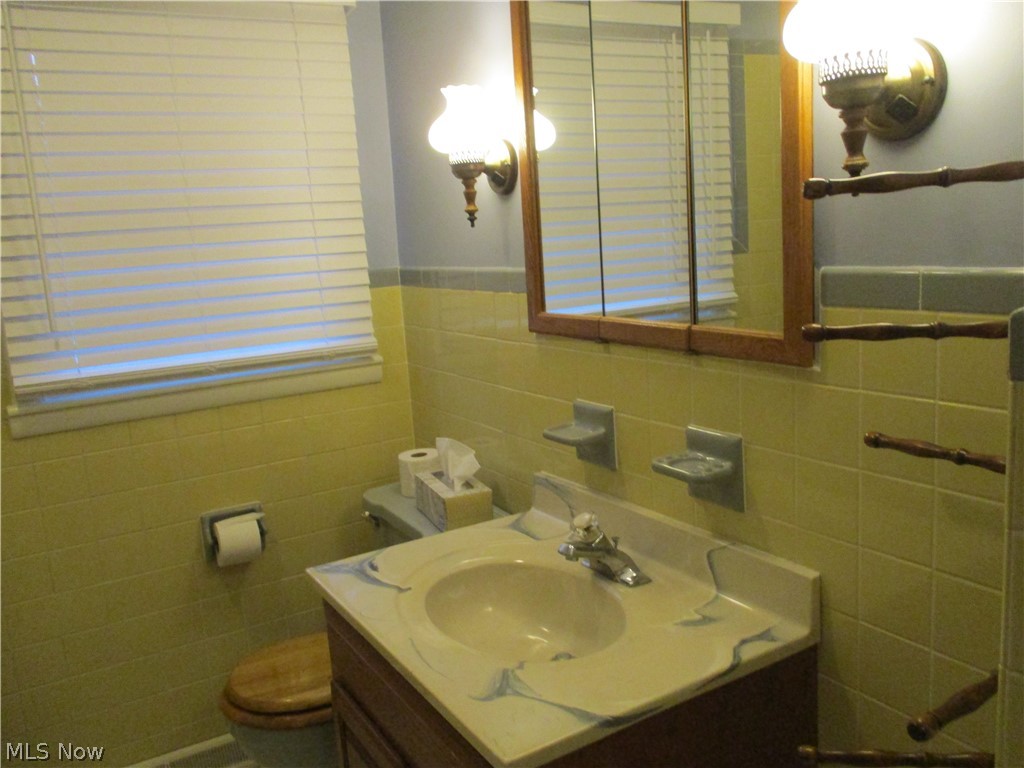 Taylor Acres - Residential Lease