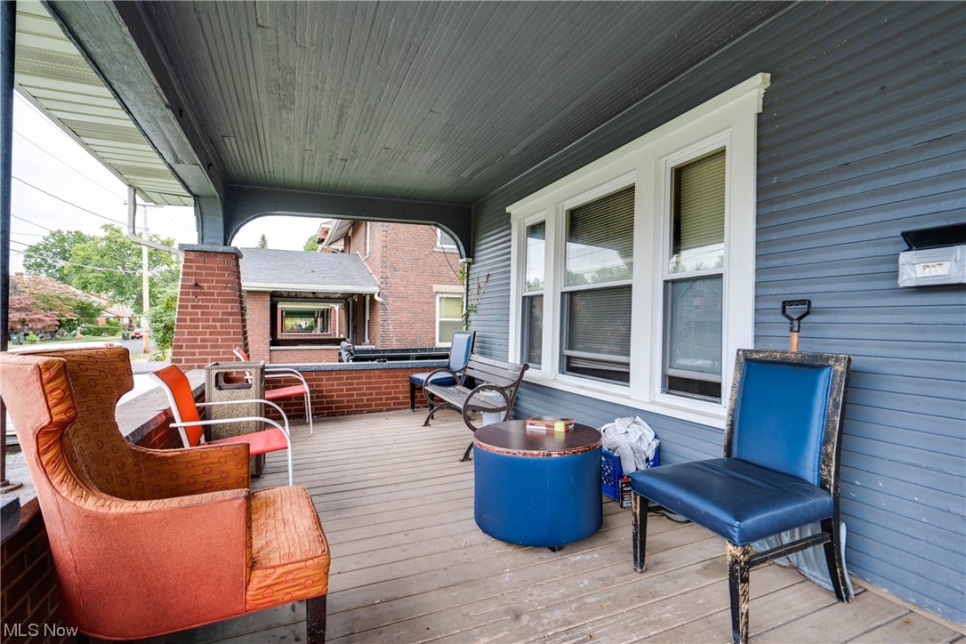 Canton - Residential Income