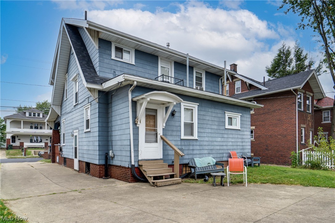 Canton - Residential Income