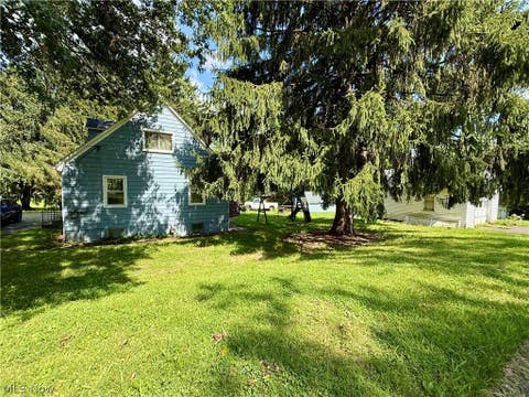 Tiny photo for 13280 Easton Street NE, Alliance, OH 44601 (MLS # 5239358)