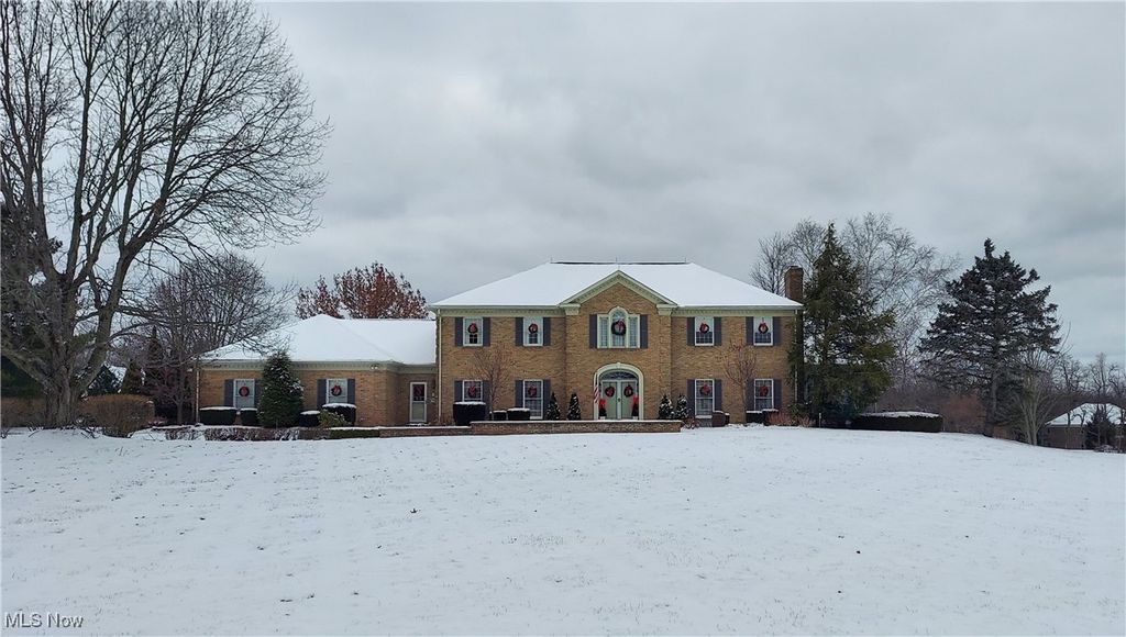 Photo of 2250 Candlewood Lane, Akron, OH 44333 (MLS # 5184907)
