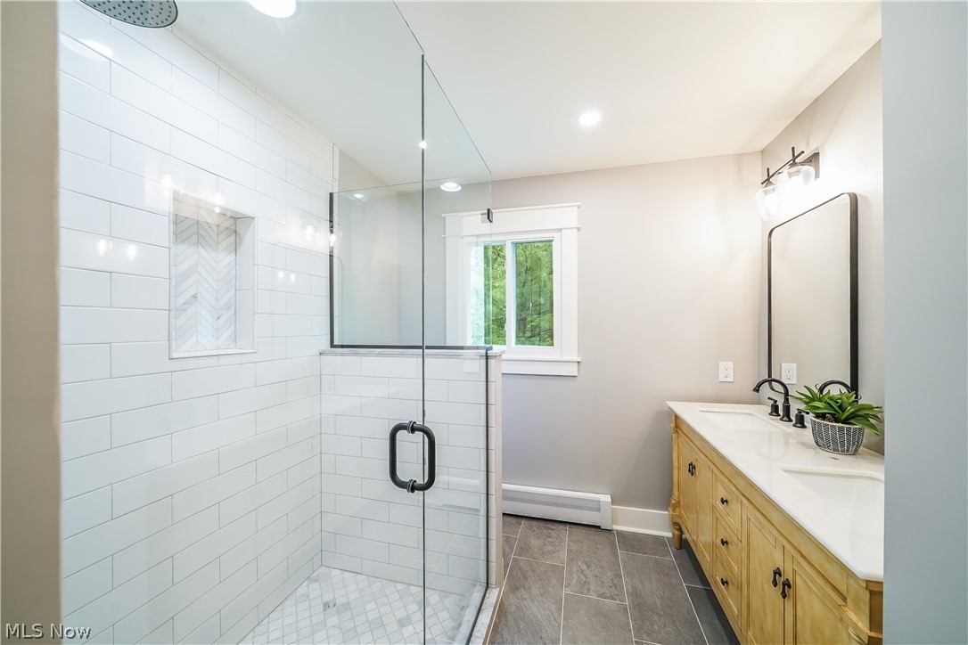 Sugar Bush Knolls - Residential