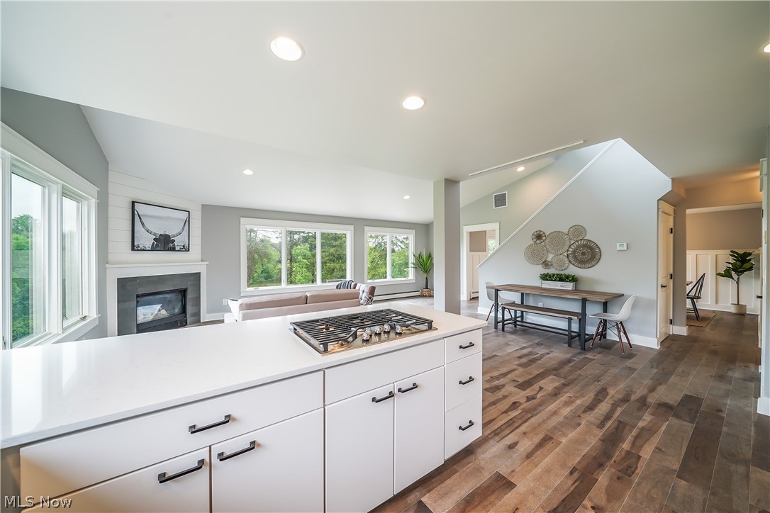 Sugar Bush Knolls - Residential