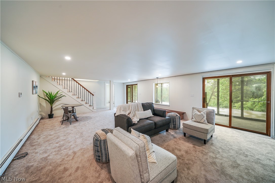 Sugar Bush Knolls - Residential