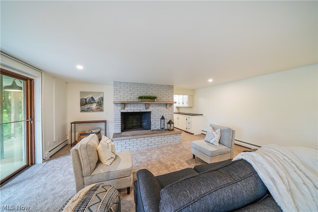 Sugar Bush Knolls - Residential