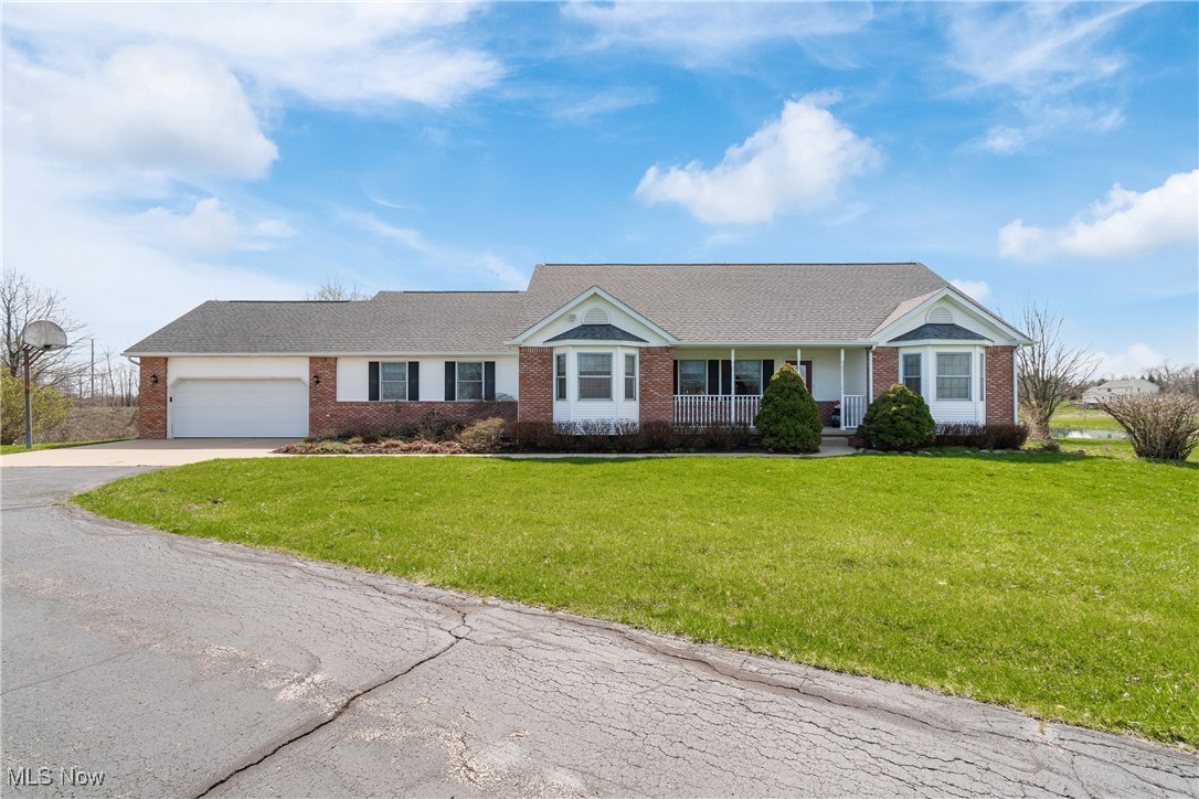 3827 Abbeyville Road, Medina, Ohio image 1