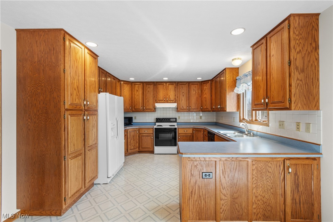 3827 Abbeyville Road, Medina, Ohio image 10