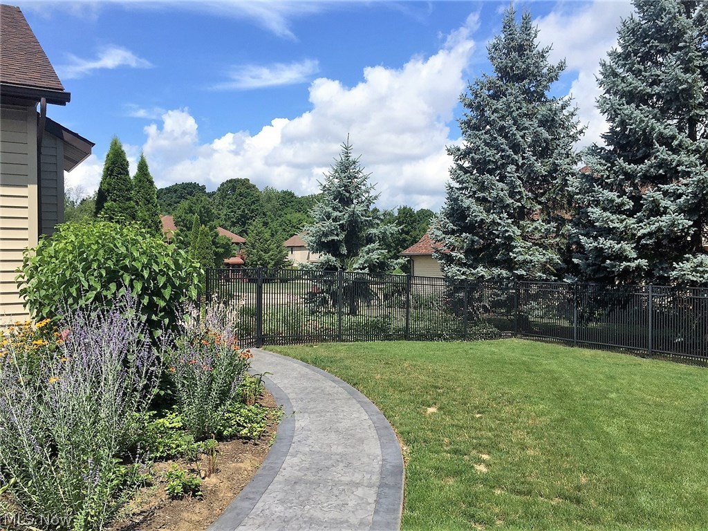 Steeple Chase - Residential