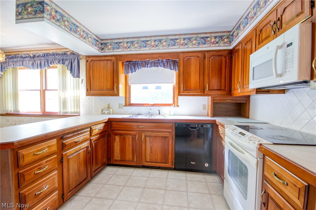 North Portage Path Estates - Residential