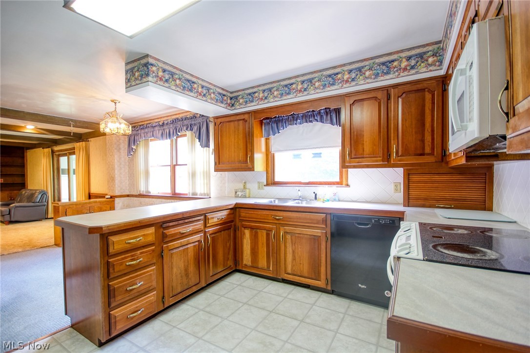 North Portage Path Estates - Residential